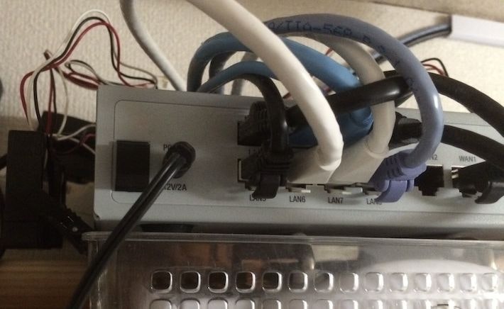 このクラウド時代に 仮想化に向いた自作サーバを作る話 Qiita