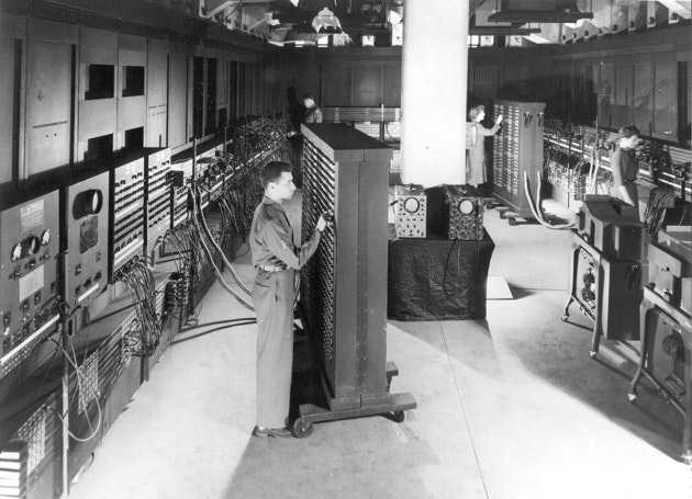 Classic_shot_of_the_ENIAC.jpg (public domain)
