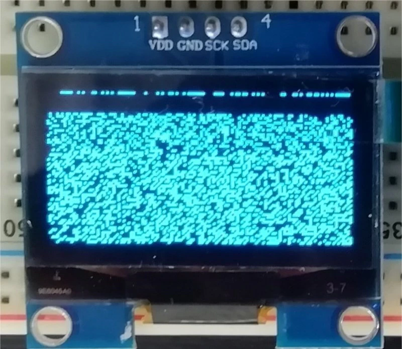 乱れたOLED表示2.jpg
