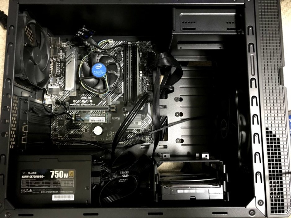 配線ぐちゃぐちゃでわろける JBpIR_zKTDy2BNGdUv1SmA.jpg