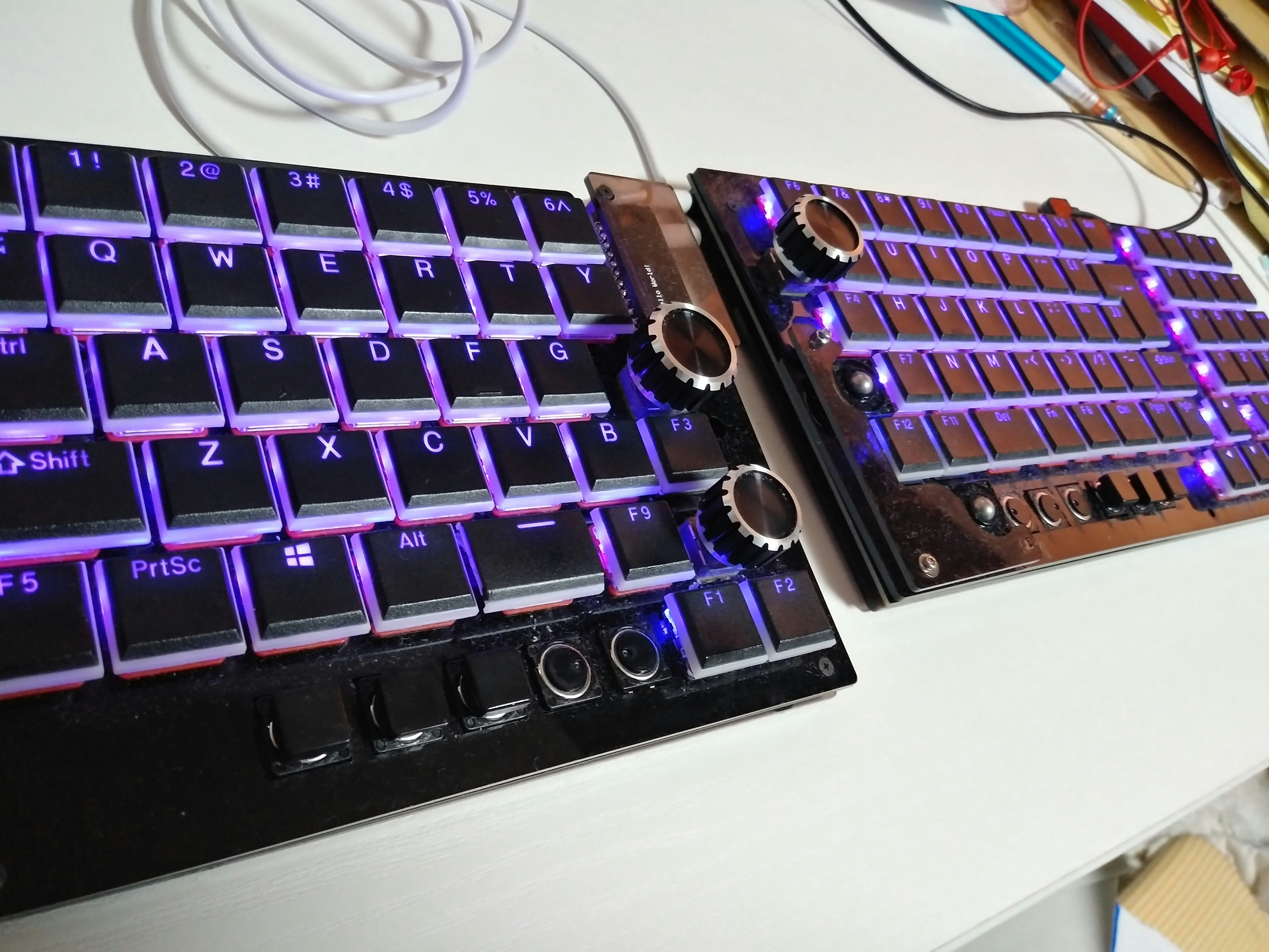 キーボードのバックライトledで Bad Apple Qiita キーボードのバックライトledで Bad Apple Qiita
