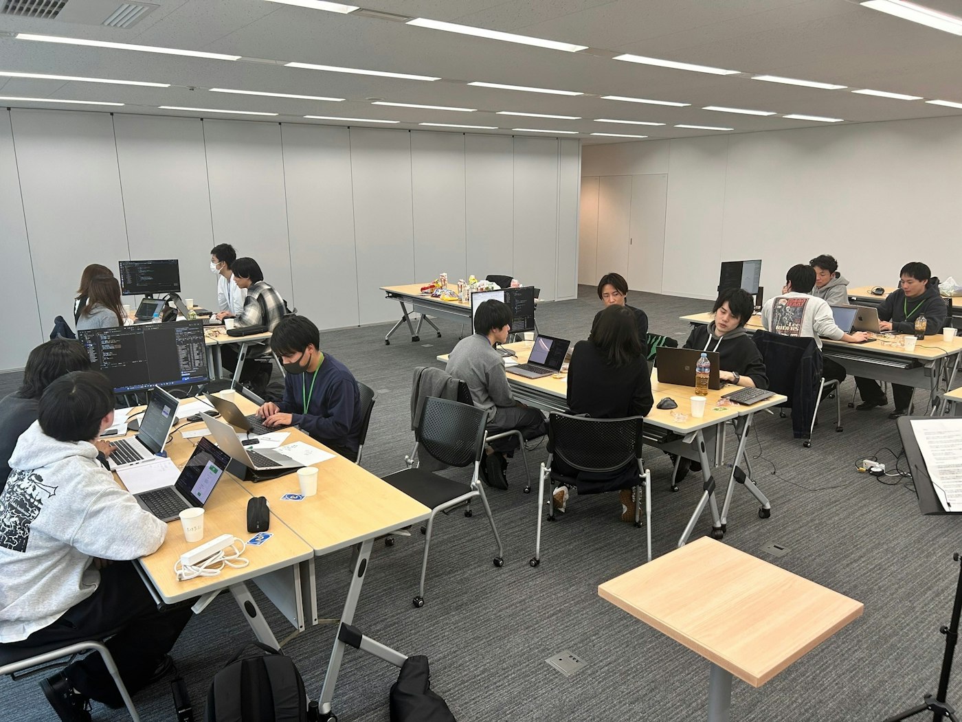 ハッカソンの様子