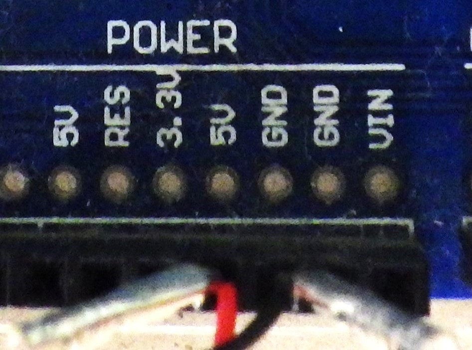 Arduino_uno_5V_GND.JPG
