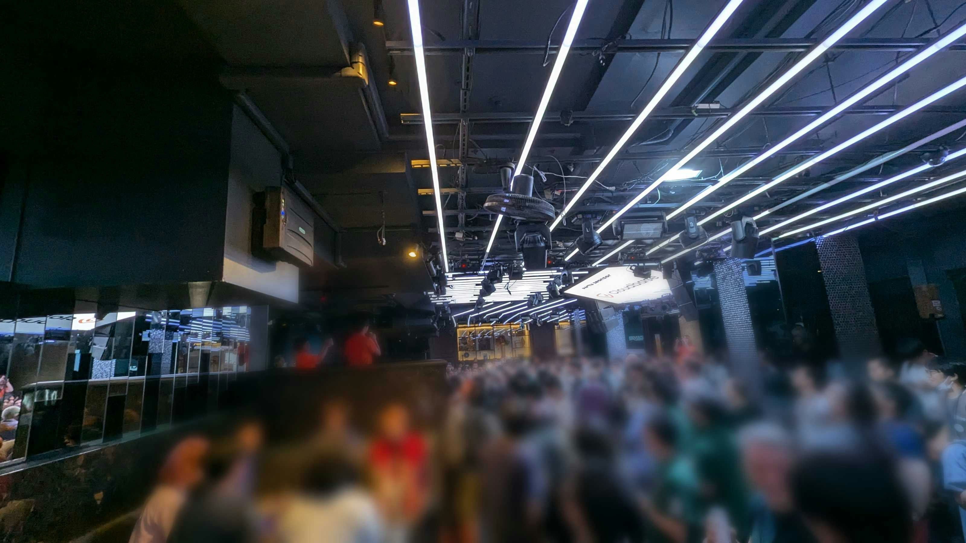 懇親会会場の様子