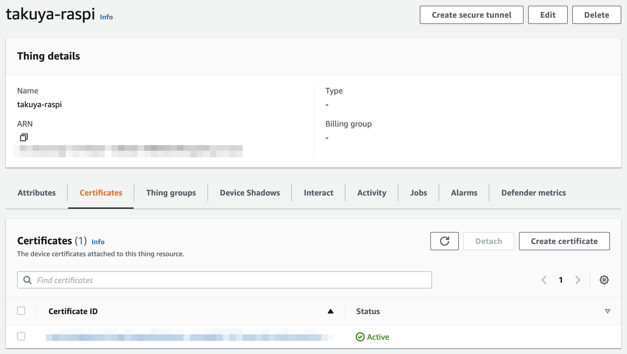 AWS IoT - Manage - Things - takuya-raspi 2022-12-10 17-28-19.png