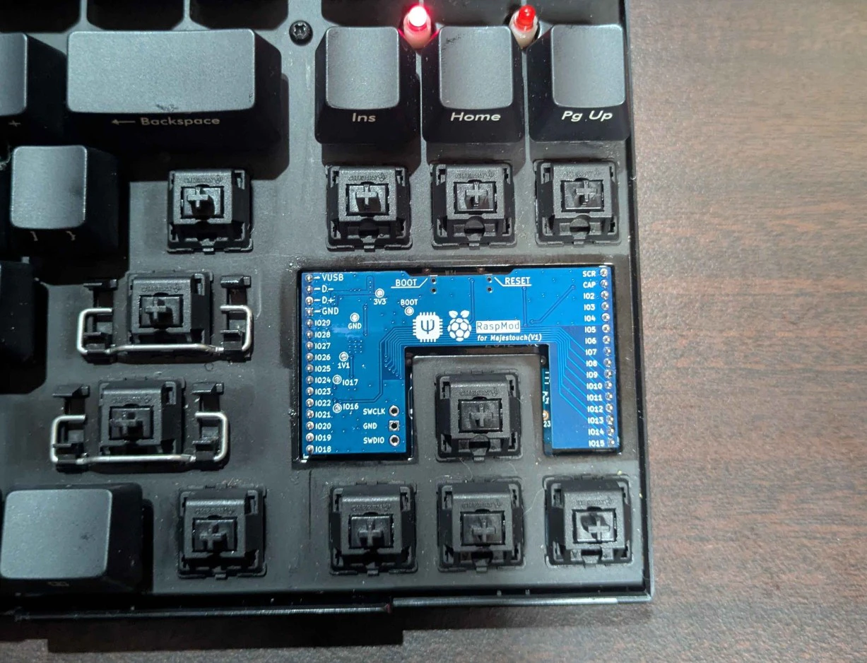 キーボードへ接続