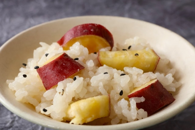 さつまいもご飯