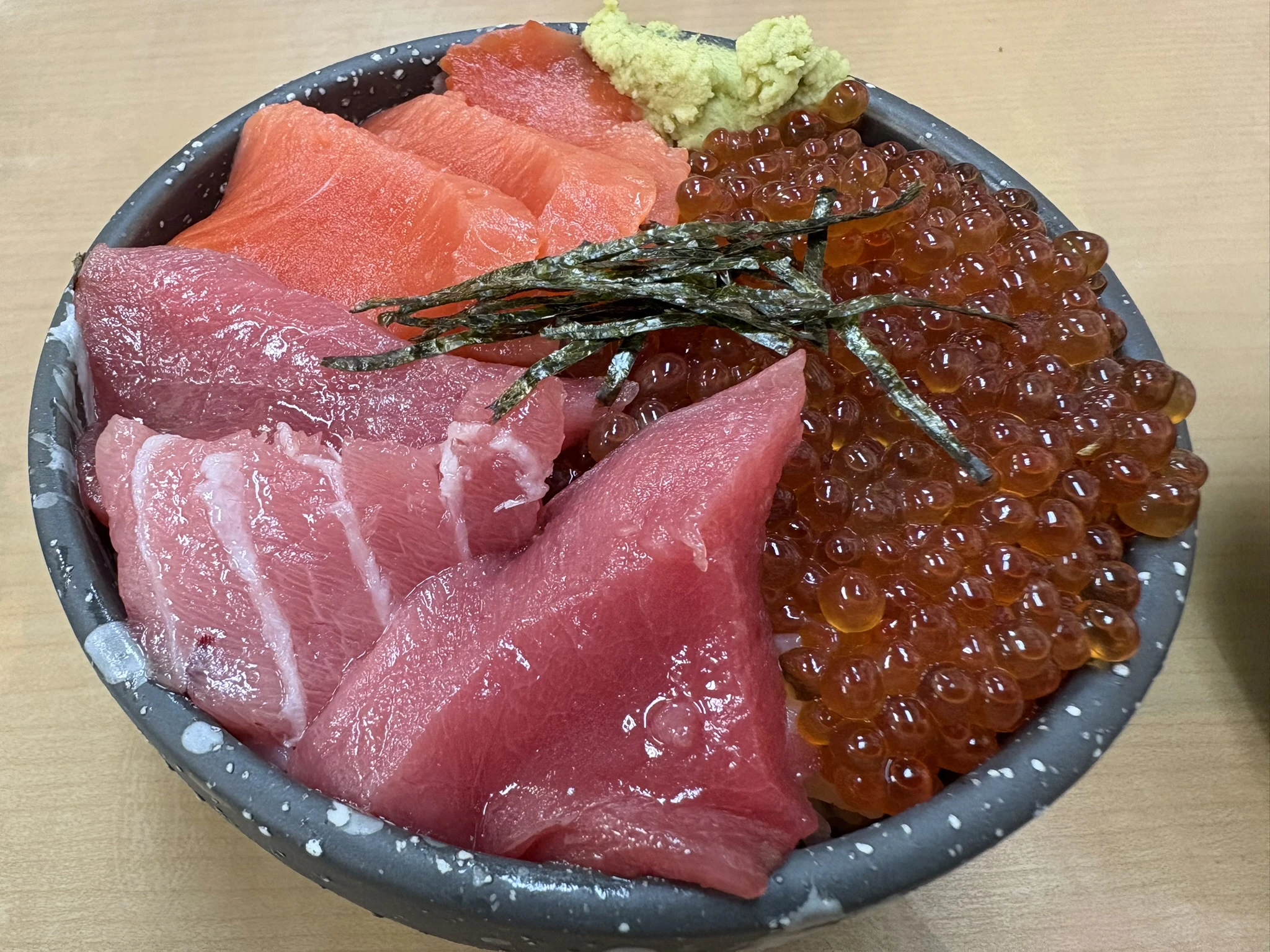 海鮮丼