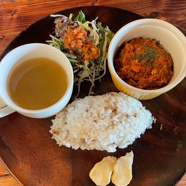 地元の個人店。買い物は投票! 地元の個人店。買い物は投票!