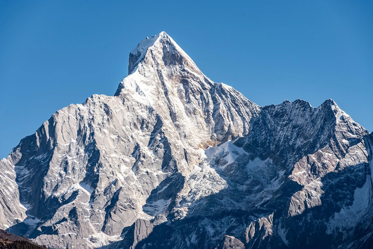 lin2015-siguniang-mountain-8568913_1280.jpg