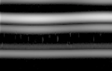 試料腕に溶融石英 12 mm の分散の不一致。補償の係数 a2 を 0 から 35.6 µm² まで動かすと、PMMA / PC / PS の 3 層の界面がにじみから線に締まる(横 0.6 mm、光路 130〜380 µm)。