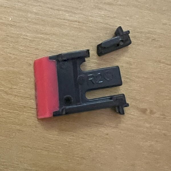 壊れたチルトスタンド